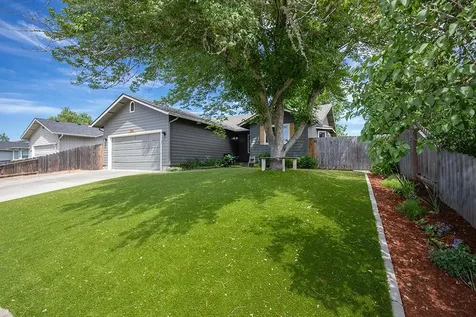 2126 SW Webster Road Grants Pass OR 97526