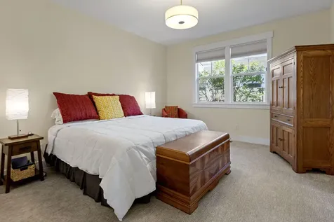 1868 NW Hartford Avenue Bend OR 97703