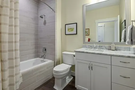 1868 NW Hartford Avenue Bend OR 97703