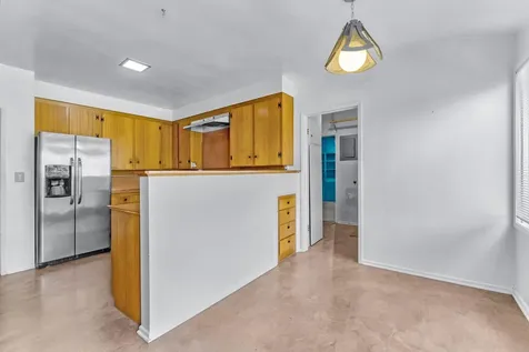 616 Cheryl Lane Phoenix OR 97535