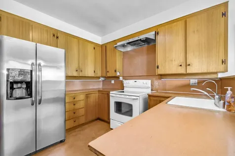 616 Cheryl Lane Phoenix OR 97535