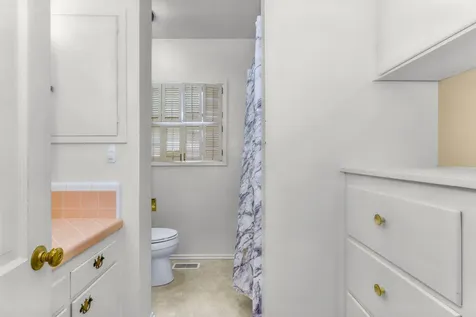 616 Cheryl Lane Phoenix OR 97535