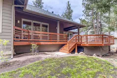 3290 NW Massey Drive Bend OR 97703