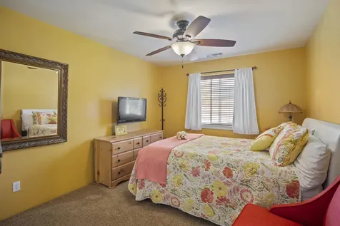 215 NW Knight Court Grants Pass OR 97526