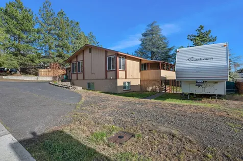 5926 Shasta Way Klamath Falls OR 97603