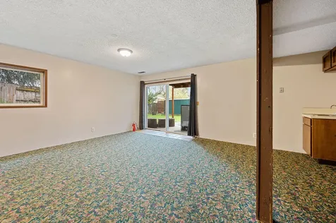 5926 Shasta Way Klamath Falls OR 97603