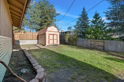 5926 Shasta Way Klamath Falls OR 97603