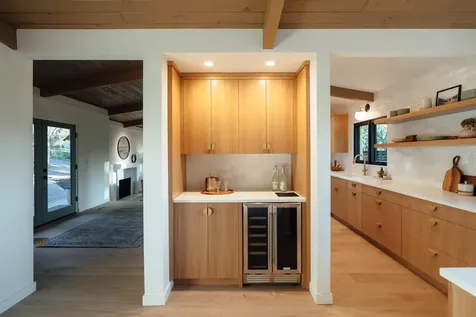 310 Holly Street Ashland OR 97520