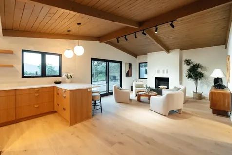 310 Holly Street Ashland OR 97520