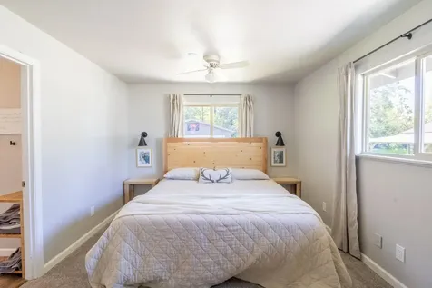 1300 Ojai Avenue Grants Pass OR 97527