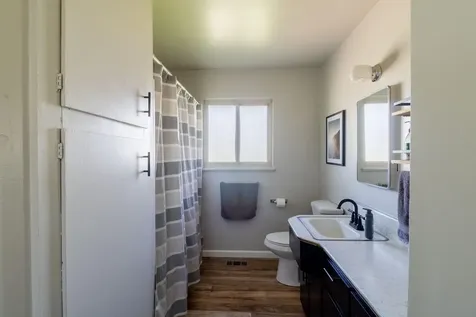1300 Ojai Avenue Grants Pass OR 97527