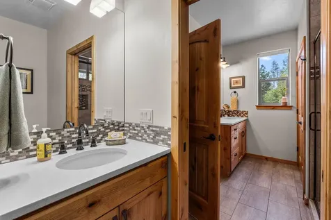 16855 Elsinore Road Bend OR 97707
