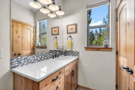 16855 Elsinore Road Bend OR 97707