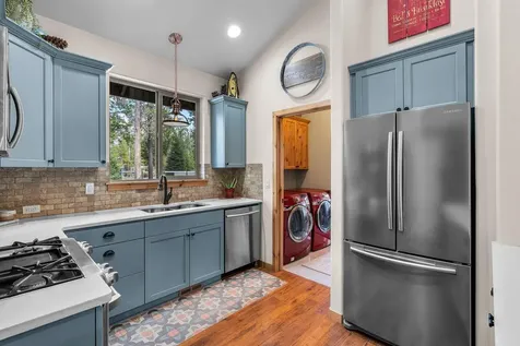 16855 Elsinore Road Bend OR 97707