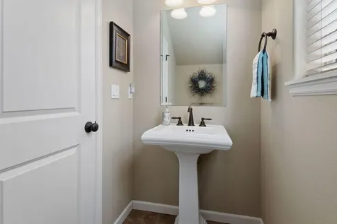 60349 Sage Stone Loop Bend OR 97702