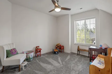 60349 Sage Stone Loop Bend OR 97702