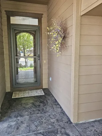 60349 Sage Stone Loop Bend OR 97702