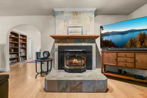 149 Queens Branch Road Rogue River OR 97537