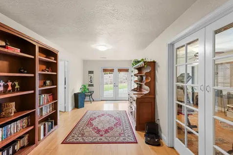 149 Queens Branch Road Rogue River OR 97537