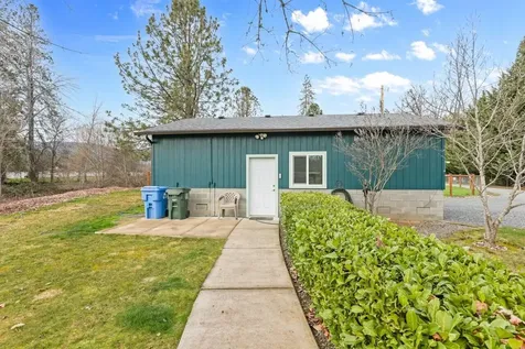 149 Queens Branch Road Rogue River OR 97537