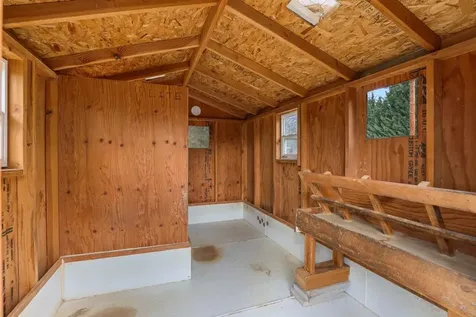 149 Queens Branch Road Rogue River OR 97537