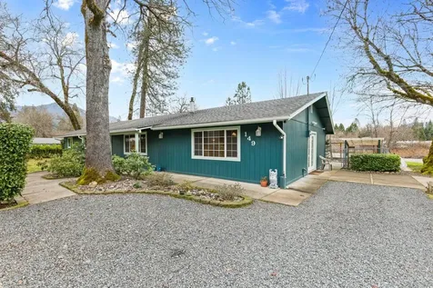 149 Queens Branch Road Rogue River OR 97537