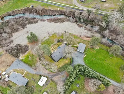 149 Queens Branch Road Rogue River OR 97537