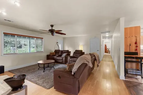 149 Queens Branch Road Rogue River OR 97537
