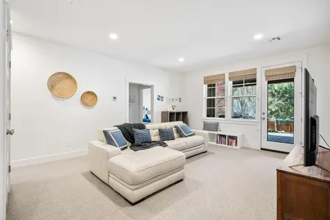 2354 NW Drouillard Avenue Bend OR 97703