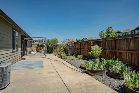 1491 Spring Street Medford OR 97504