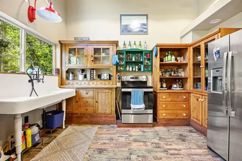 3519 Thompson Creek Road Jacksonville OR 97530