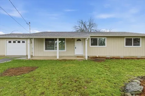 1687 Lillian Street Medford OR 97501
