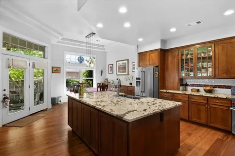 3811 Fieldbrook Avenue Medford OR 97504