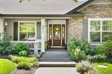 3811 Fieldbrook Avenue Medford OR 97504