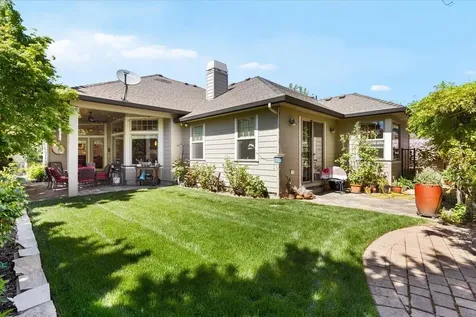 3811 Fieldbrook Avenue Medford OR 97504
