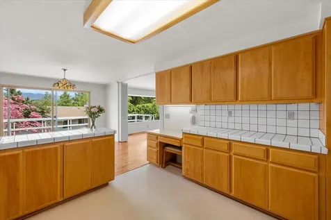 742 Twin Pines Circle Ashland OR 97520