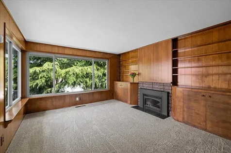 742 Twin Pines Circle Ashland OR 97520