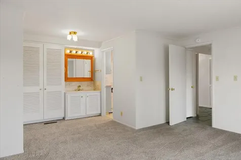 742 Twin Pines Circle Ashland OR 97520