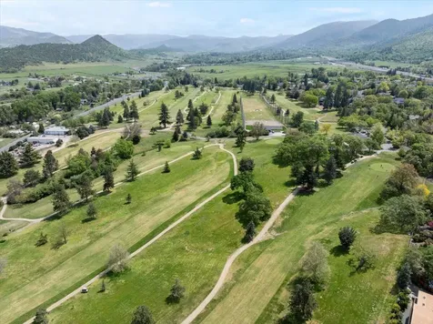 742 Twin Pines Circle Ashland OR 97520