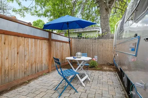 171 Helman Street Ashland OR 97520