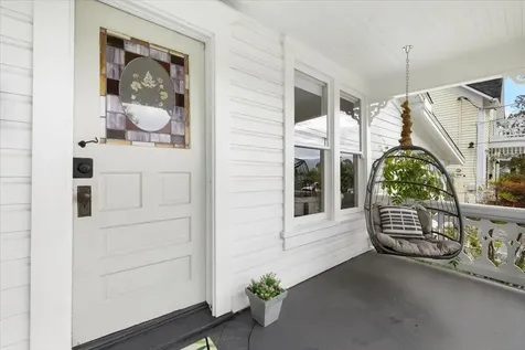 171 Helman Street Ashland OR 97520