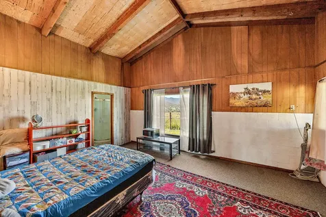 1249 N Valley View Road Ashland OR 97520