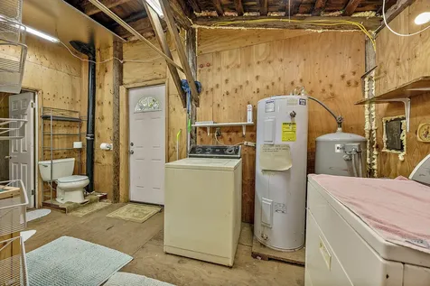 1249 N Valley View Road Ashland OR 97520