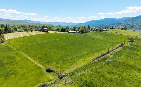 1249 N Valley View Road Ashland OR 97520