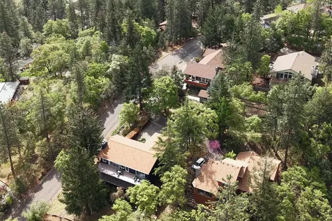 685 Morton Street Ashland OR 97520