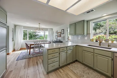 685 Morton Street Ashland OR 97520