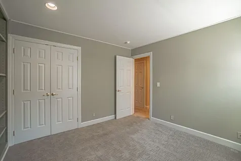 915 Bellview Avenue Ashland OR 97520