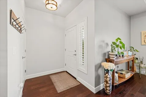 453 S Haskell Street Central Point OR 97502
