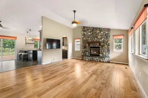 19405 Indian Summer Road Bend OR 97702