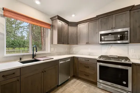 19405 Indian Summer Road Bend OR 97702
